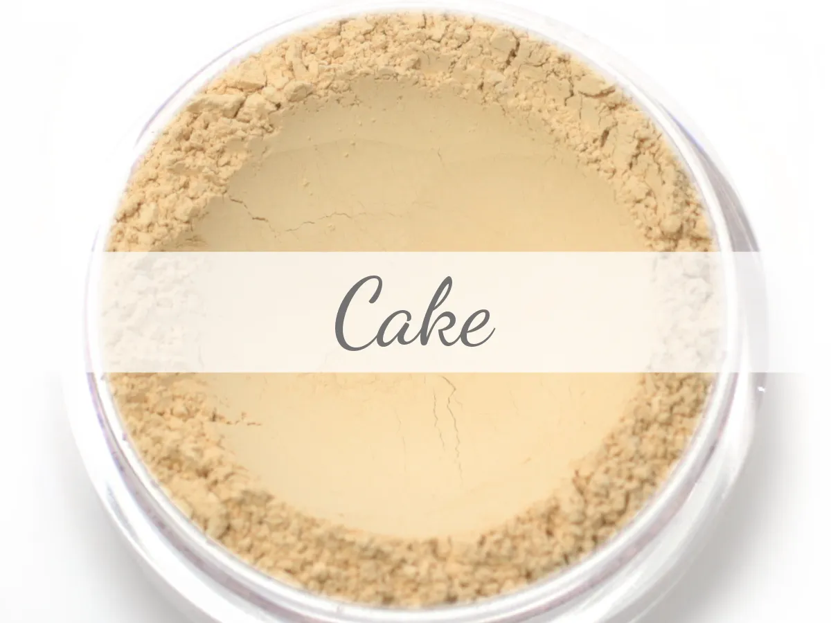 "Cake" - Mineral Wonder Powder Foundation